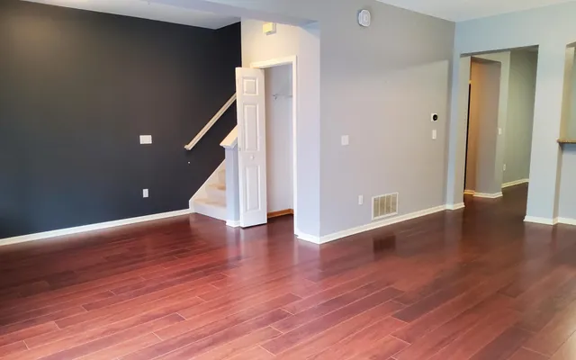 $360,000 | 754 Wisconsin Avenue North, Golden Valley, MN 55427