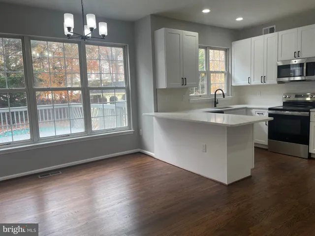 $649,999 | 2461 Streamview Drive, Waldorf, MD 20603