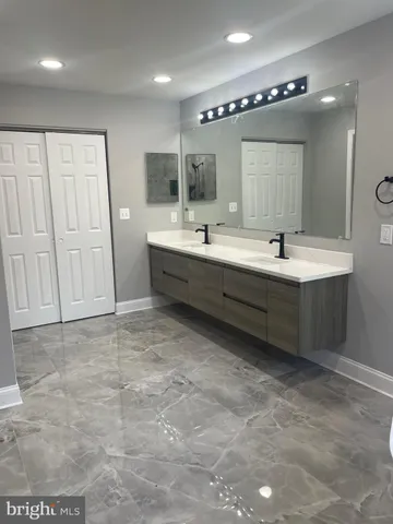 $649,999 | 2461 Streamview Drive, Waldorf, MD 20603