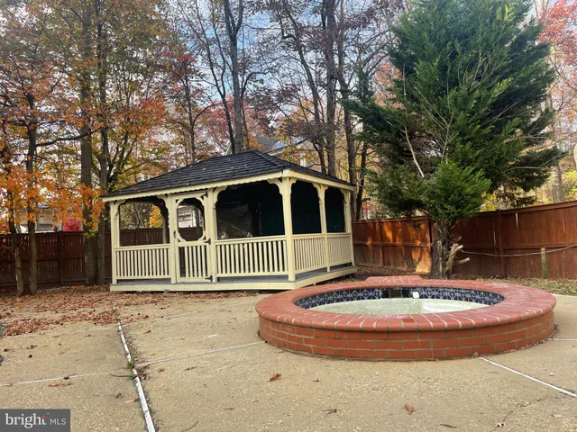 $649,999 | 2461 Streamview Drive, Waldorf, MD 20603