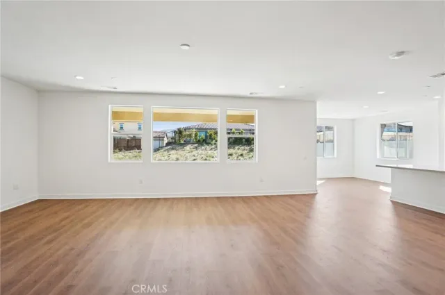 $699,990 | 4040 Saddle Drive, Palmdale, CA 93550