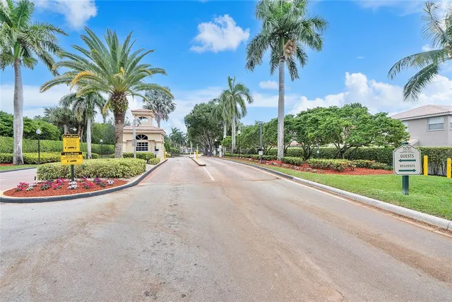 $4,500 | 3527 Chesapeake Circle, Boynton Beach, FL 33436