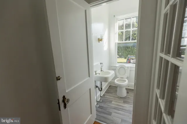 $654,000 | 1400 Valley Avenue, Winchester, VA 22601