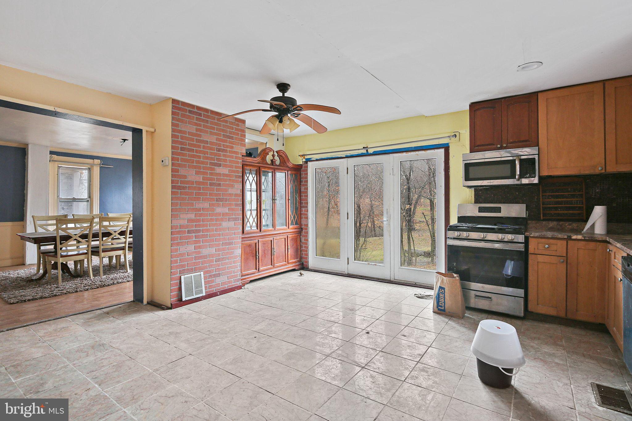 1049 Poole Road Westminster, MD 21157 - Photo 16 of 34