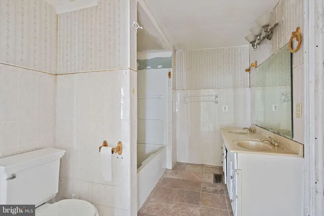 $450,000 | 1049 Poole Road, Westminster, MD 21157