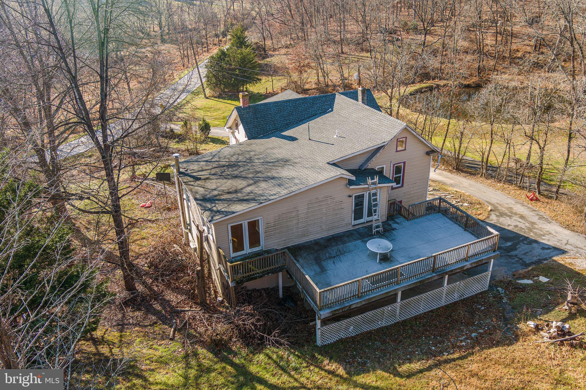 1049 Poole Road Westminster, MD 21157 - Photo 10 of 34