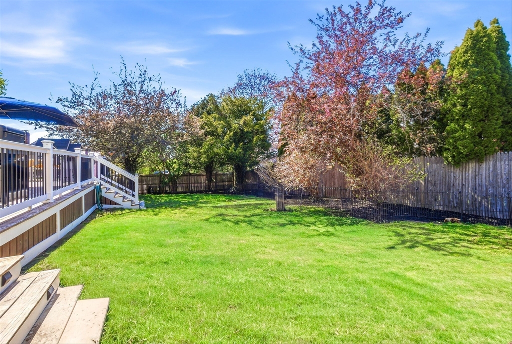 17 Stafford Road Danvers, MA 01923 - Photo 39 of 42