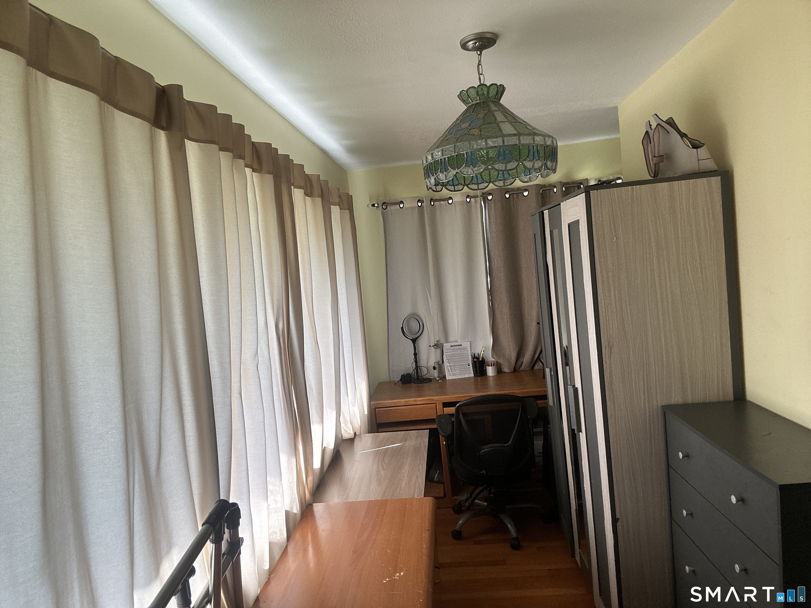433 Highland Drive Waterbury, CT 06708 - Photo 5 of 21