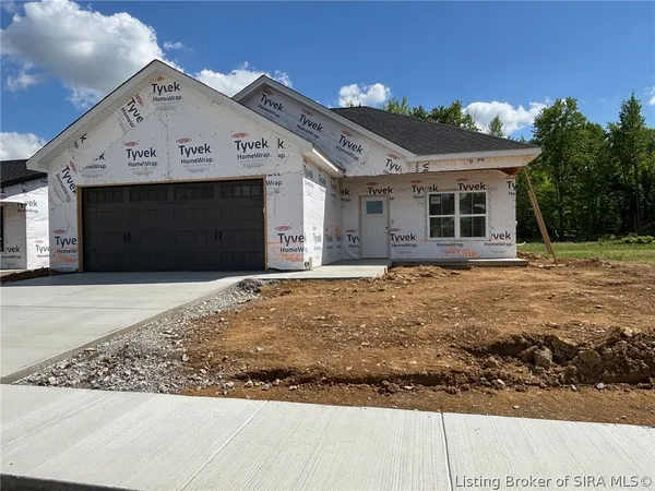 $299,900 | 5700 Harmony Wds Drive, Unit 1020, Memphis, IN 47143