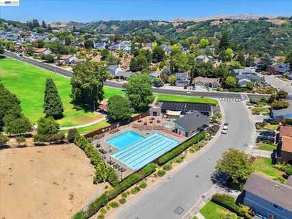 $1,579,000 | 5736 Medallion Court, Castro Valley, CA 94552