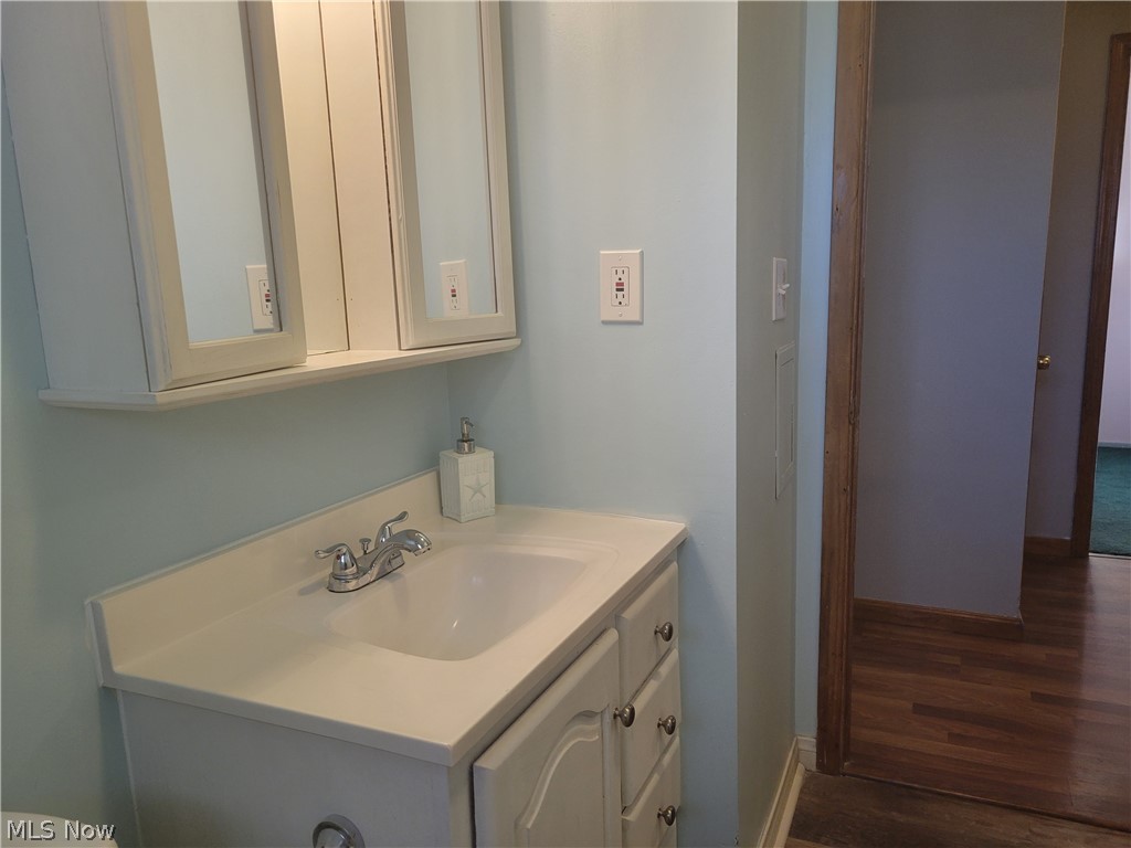 5669 Jaycox Road North Ridgeville, OH 44039 - Photo 18 of 34