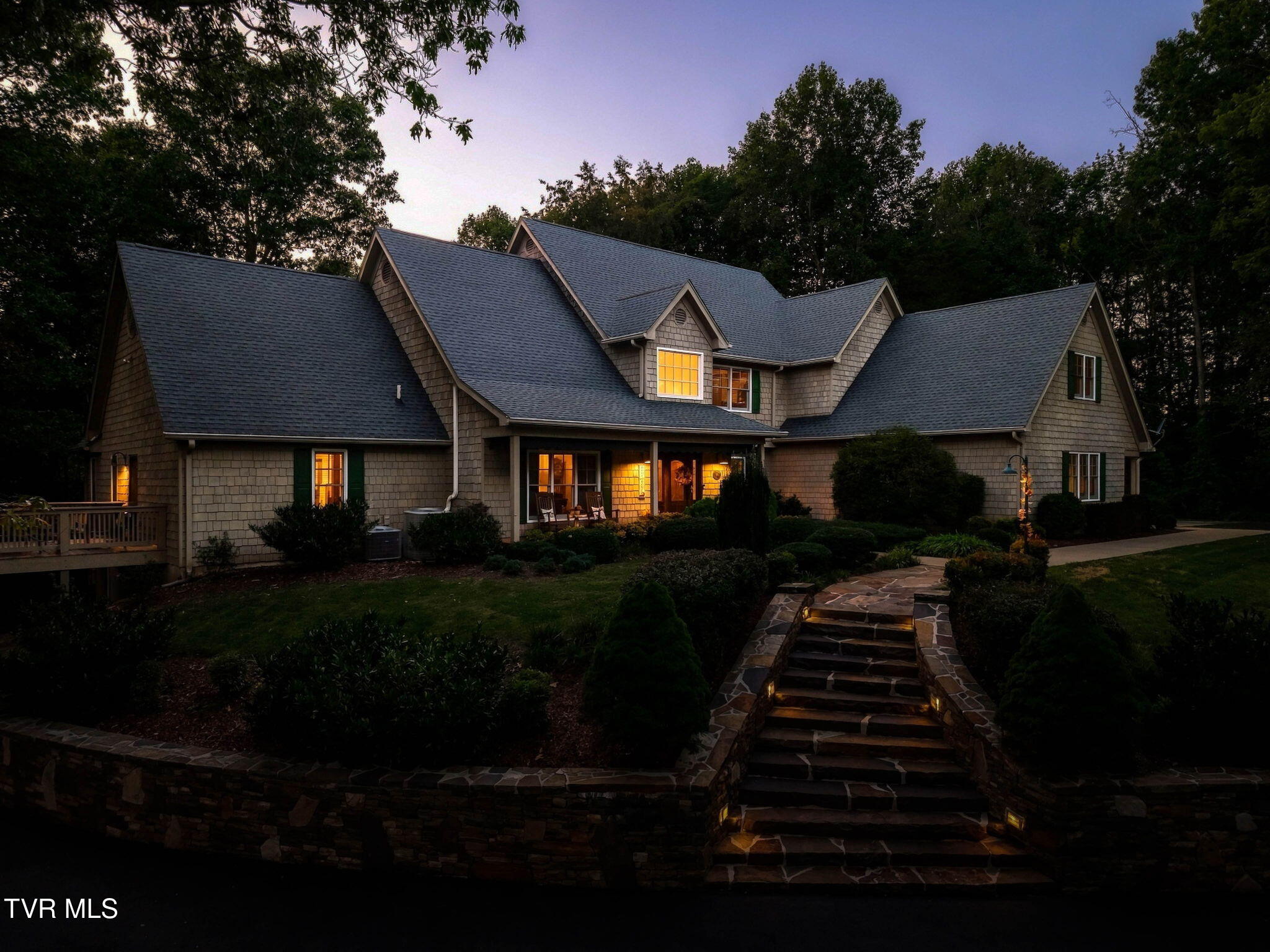 200 Trammel Road Bristol, TN 37620 - Photo 137 of 151 137-web-or-mls-200 Trammel Rd-119