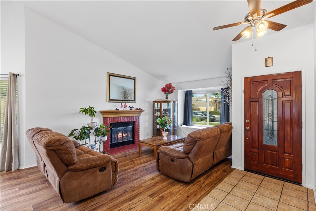 31133 Vía Gilberto Temecula, CA 92592 - Photo 9 of 30