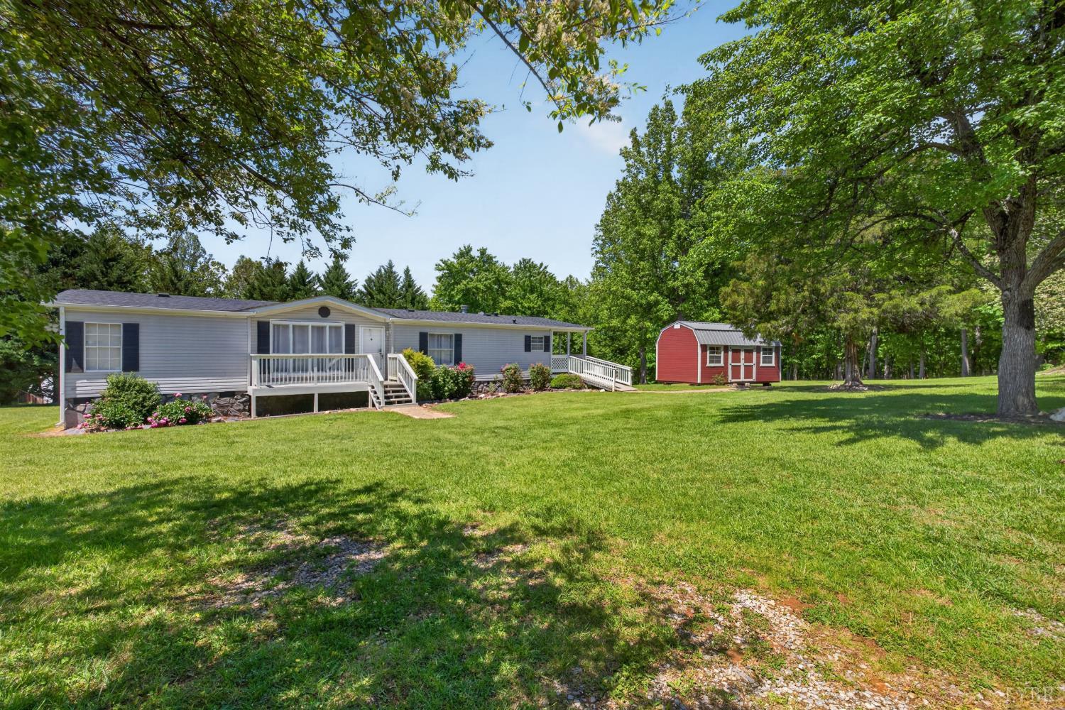 1740 Shiloh Church Road Bedford, VA 24523 - Photo 32 of 48