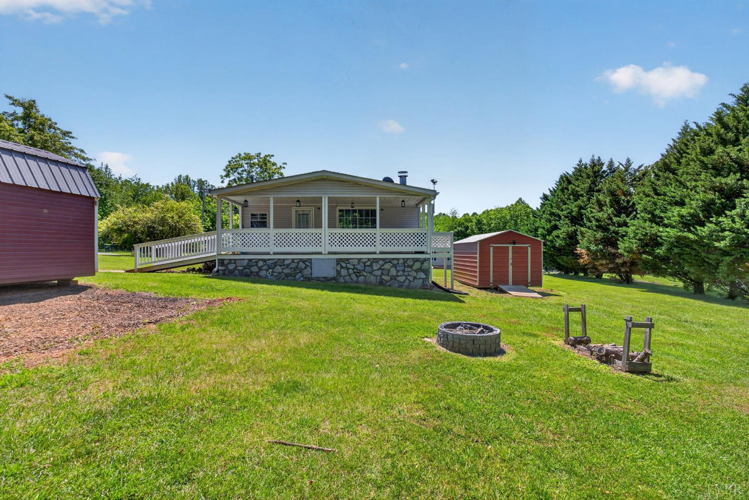 1740 Shiloh Church Road Bedford, VA 24523 - Photo 36 of 48