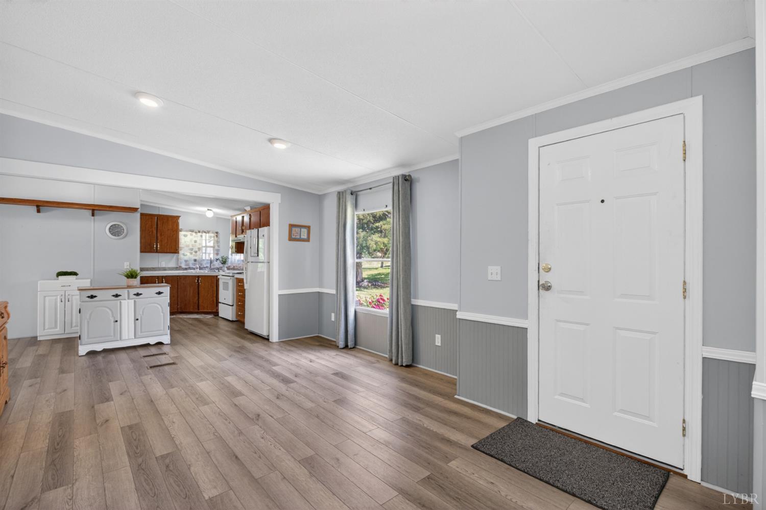 1740 Shiloh Church Road Bedford, VA 24523 - Photo 5 of 48