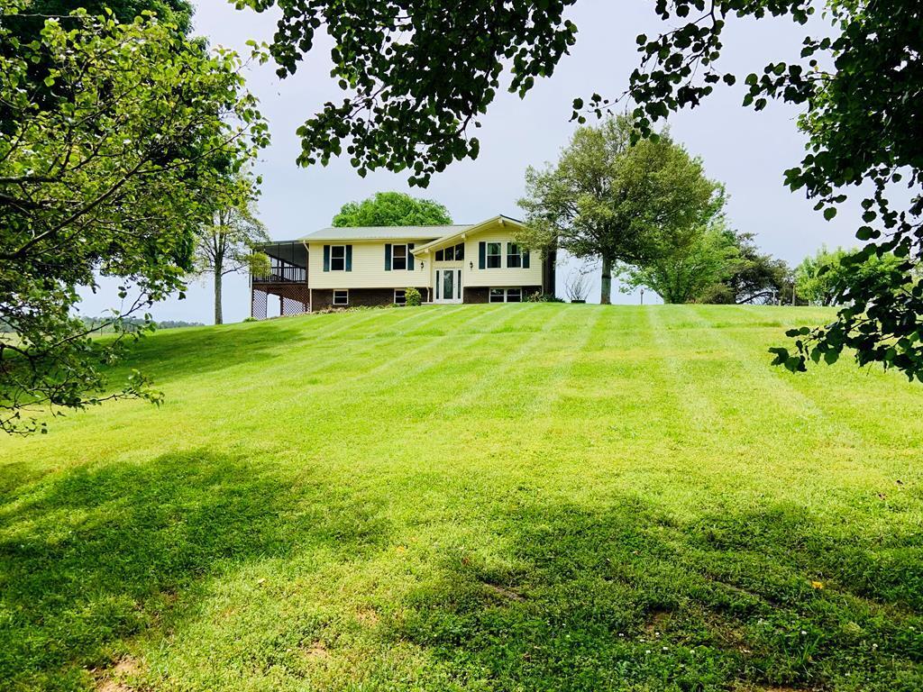 677 Sam Martin Road Dandridge, TN 37725 - Photo 38 of 38 front