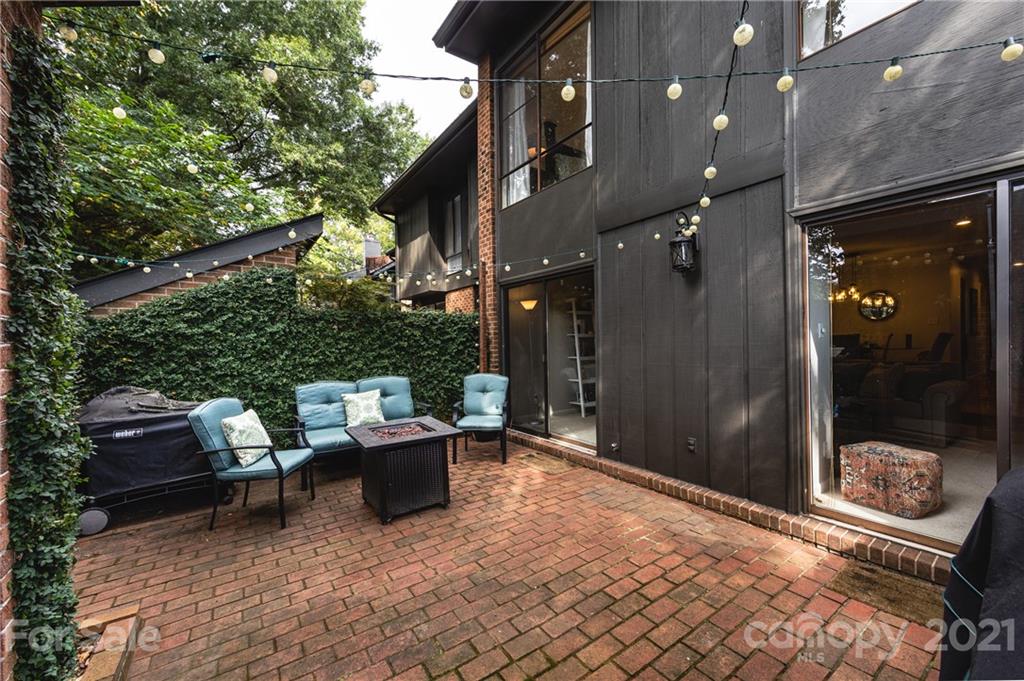5811 Sharon Road, Unit A Charlotte, NC 28210 - Photo 17 of 35 Gallery Image 17