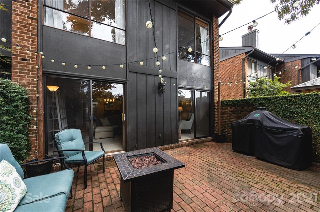 5811 Sharon Road, Unit A Charlotte, NC 28210 - Photo 18 of 35 Gallery Image 18