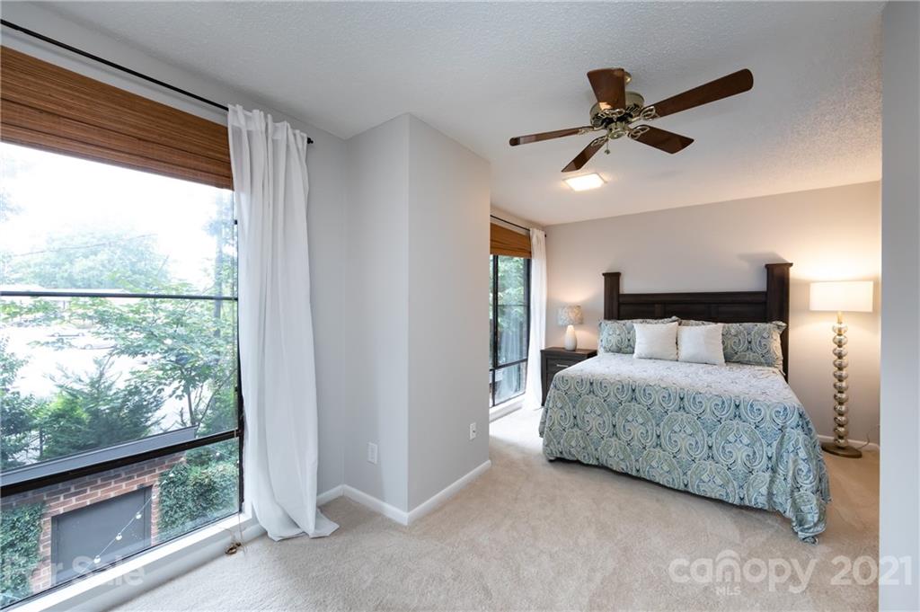 5811 Sharon Road, Unit A Charlotte, NC 28210 - Photo 29 of 35 Gallery Image 29