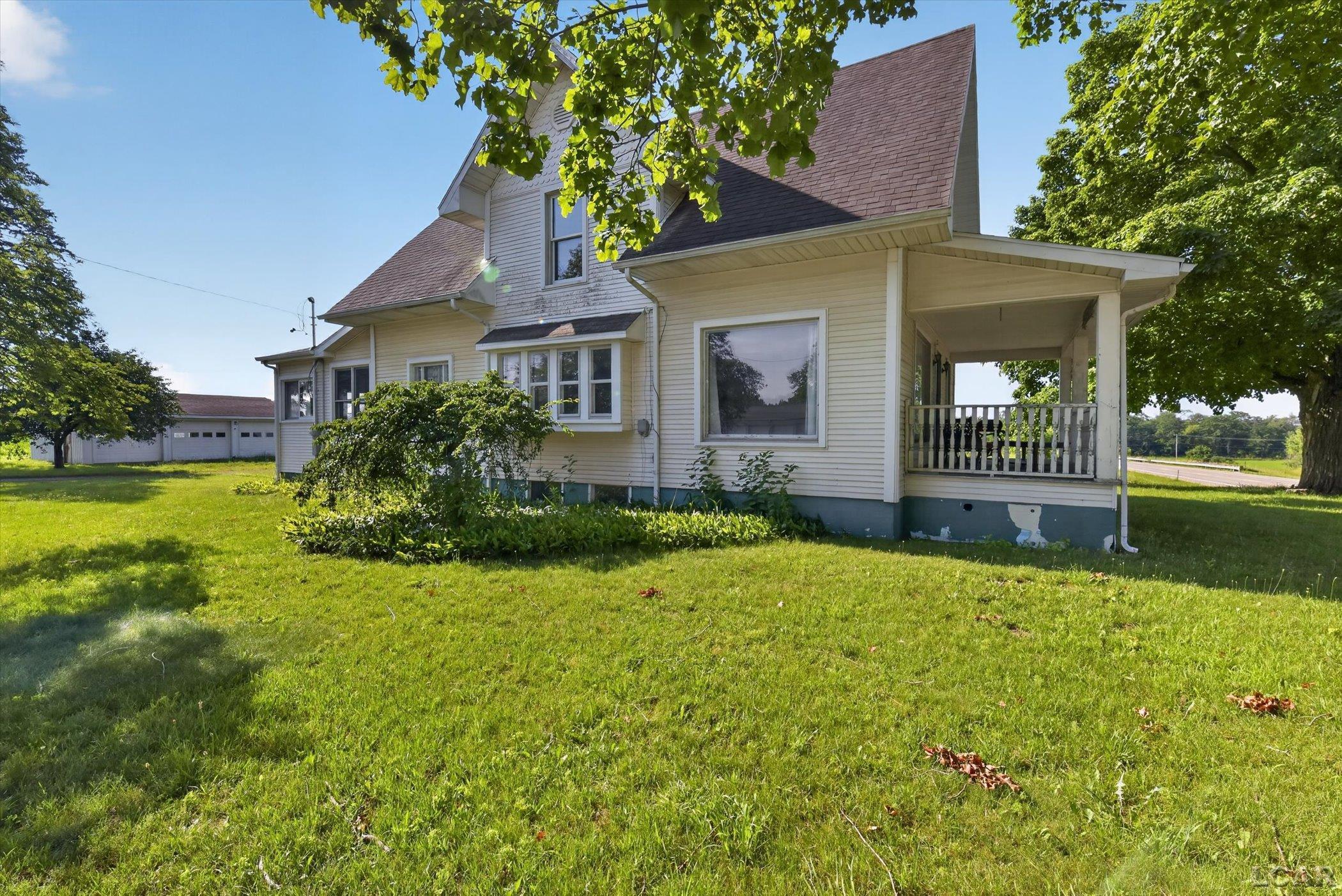 601 South Meridian Road Hudson, MI 49247 - Photo 6 of 55
