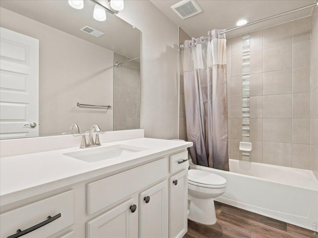 2550 Doe Rdg Way Johnstown, CO 80534 - Photo 32 of 49