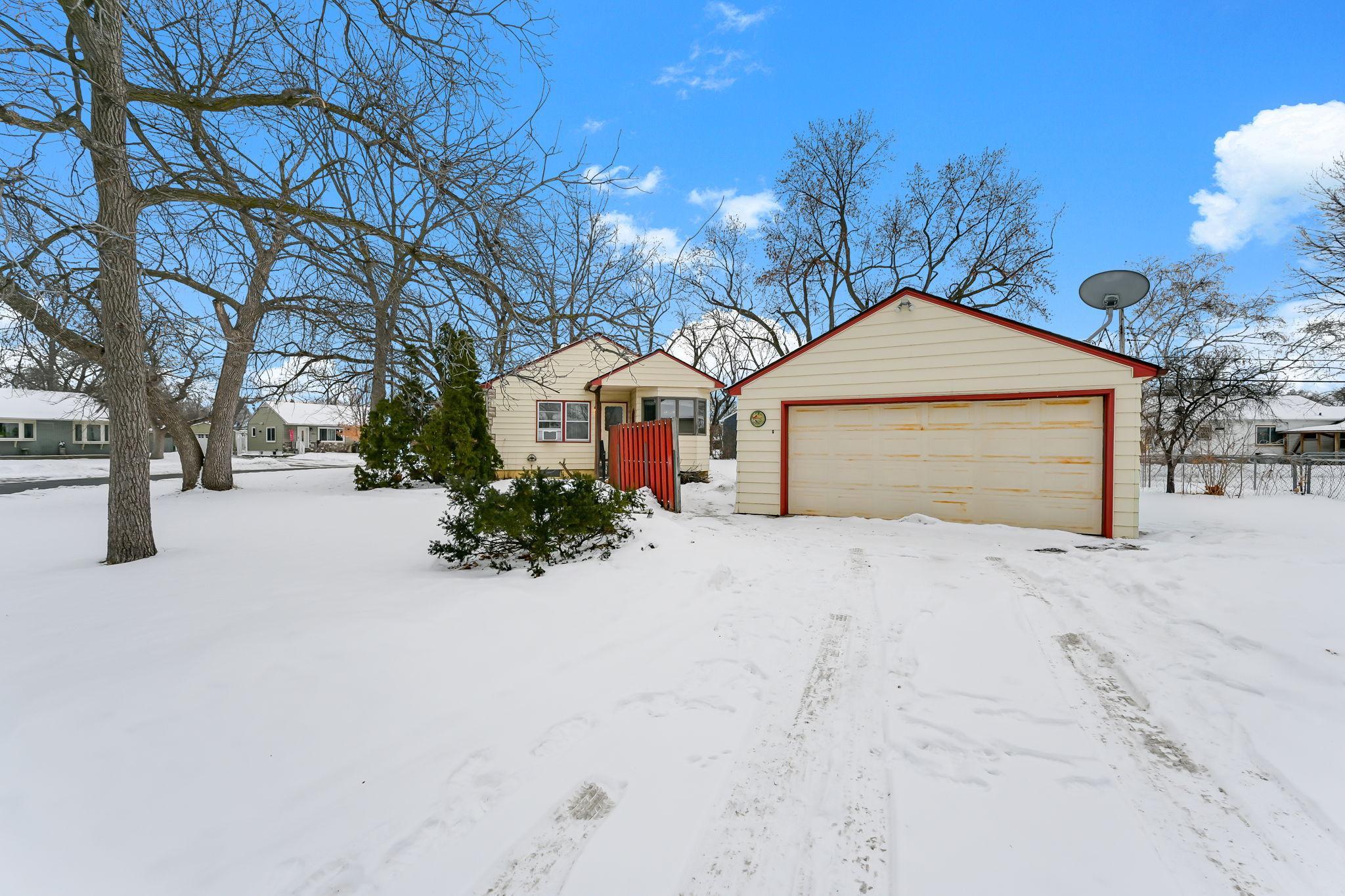 2009 Brookview Drive Brooklyn Center, MN 55430 - Photo 26 of 30