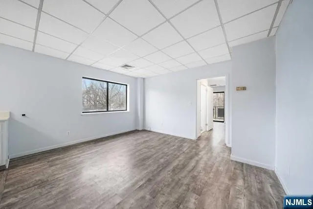 $1,950 | 279 Clark Street, Unit B2, Hackensack, NJ 07601