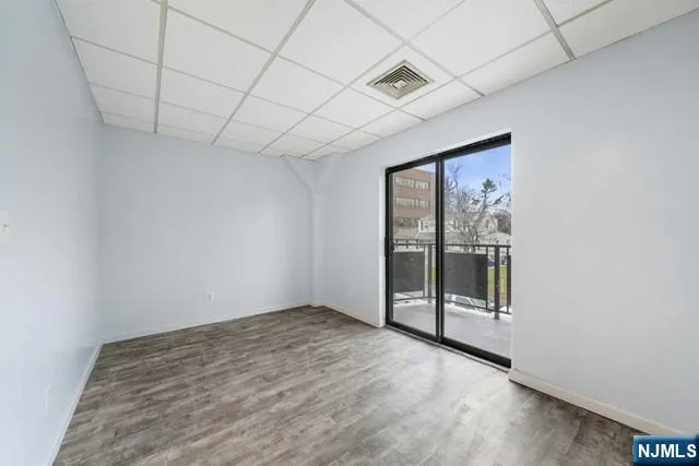 $1,950 | 279 Clark Street, Unit B2, Hackensack, NJ 07601