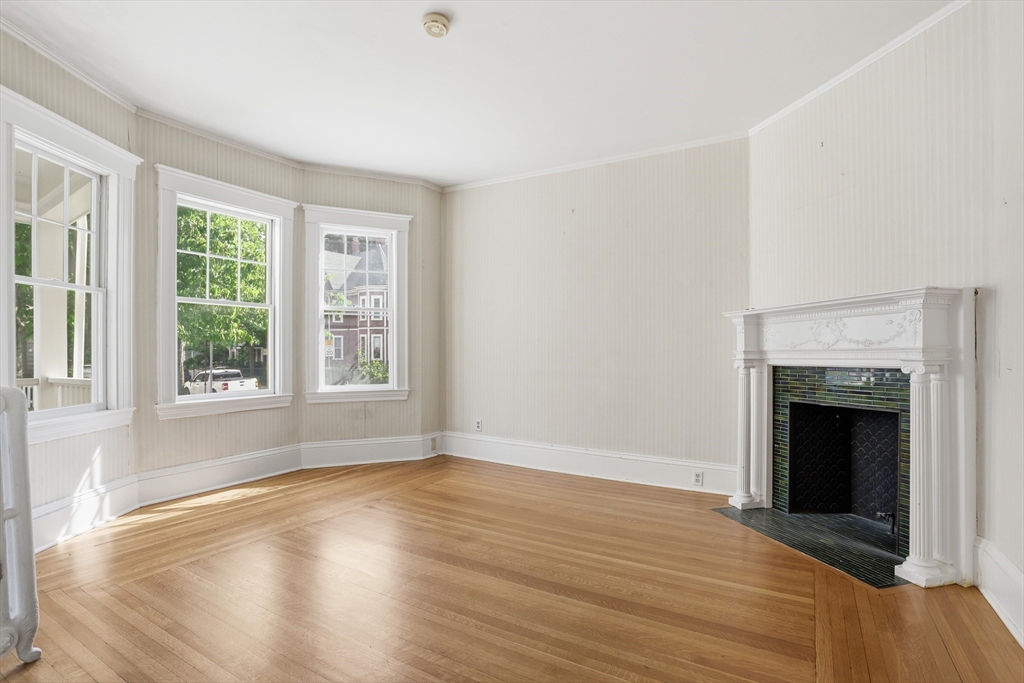 23 Rindge Avenue, Unit 1 Cambridge, MA 02140 - Photo 6 of 32