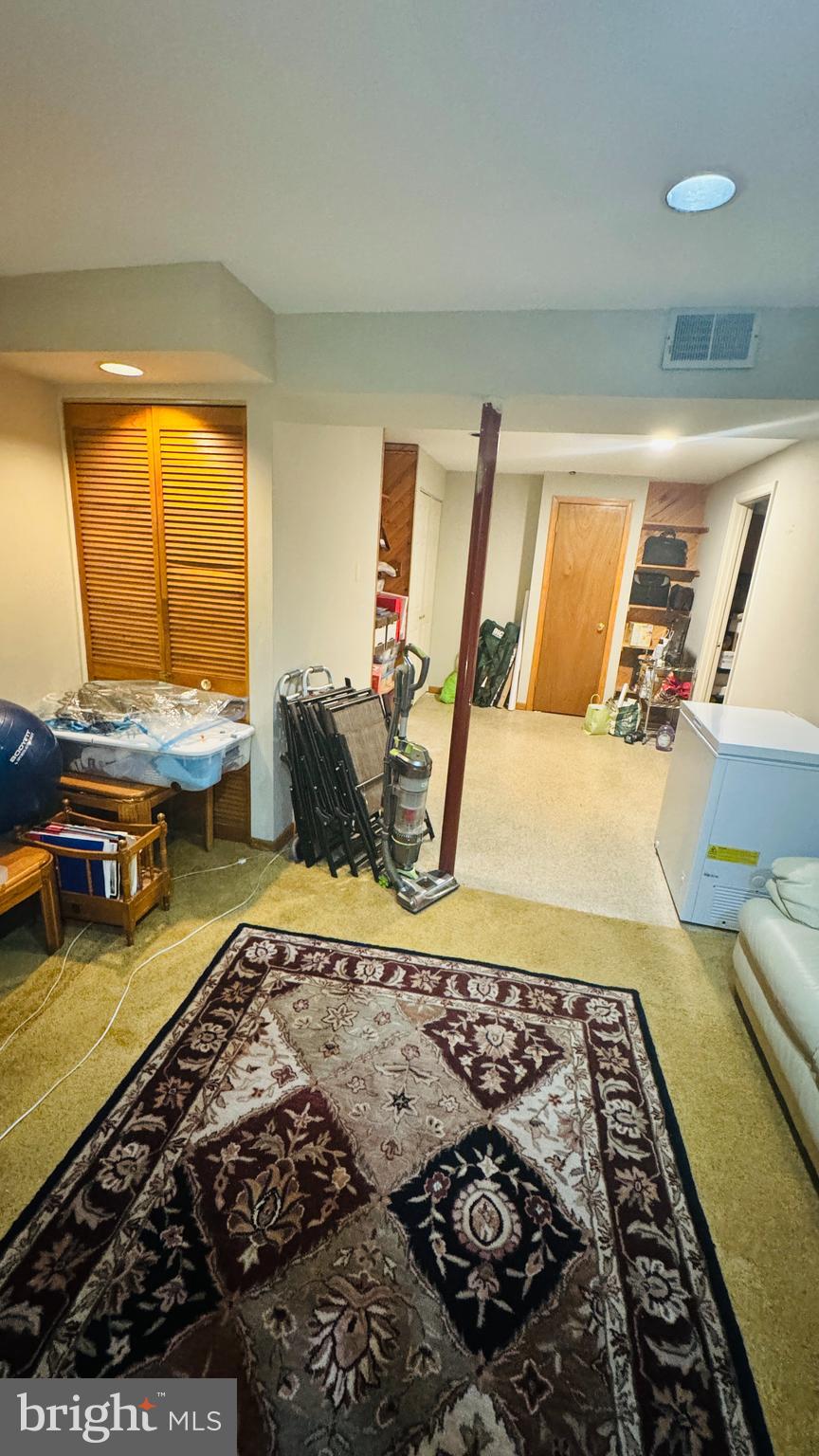 41 Shady Spring Place Gaithersburg, MD 20877 - Photo 19 of 39
