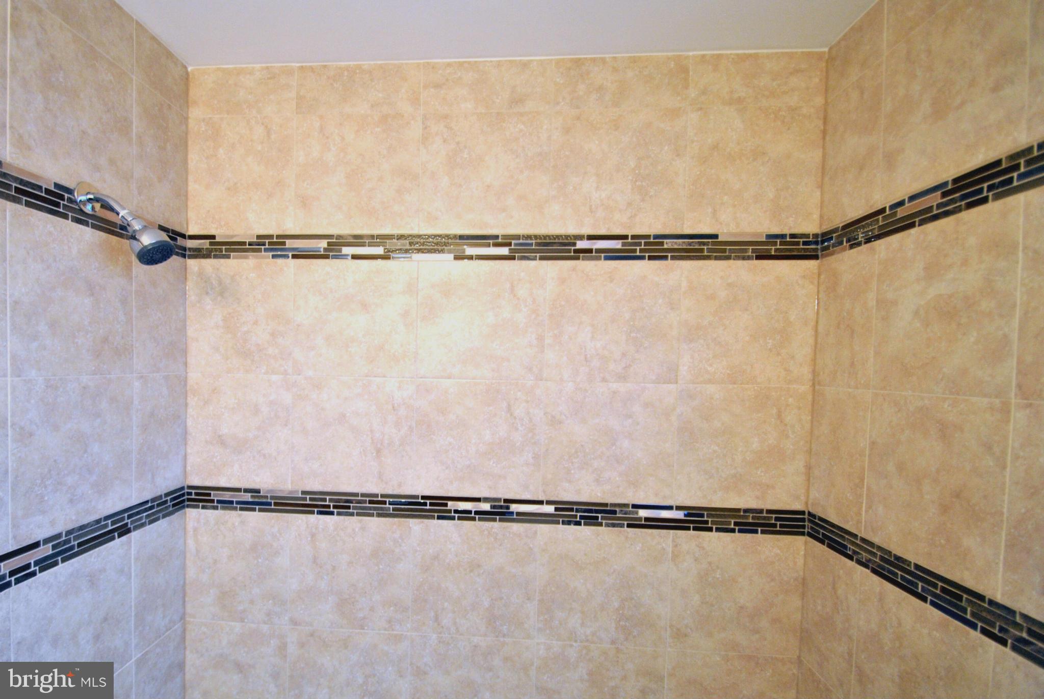 6817 Richardson Road Baltimore, MD 21207 - Photo 13 of 18 Bath