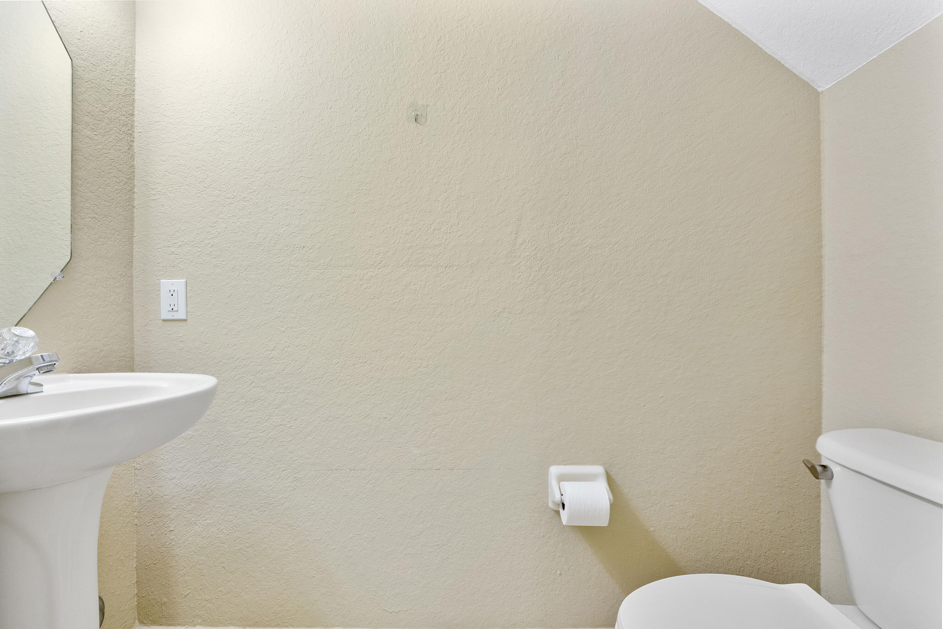 13743 Southwest 116th Terrace Miami, FL 33186 - Photo 18 of 44 13743 Sw 116th Terr_020