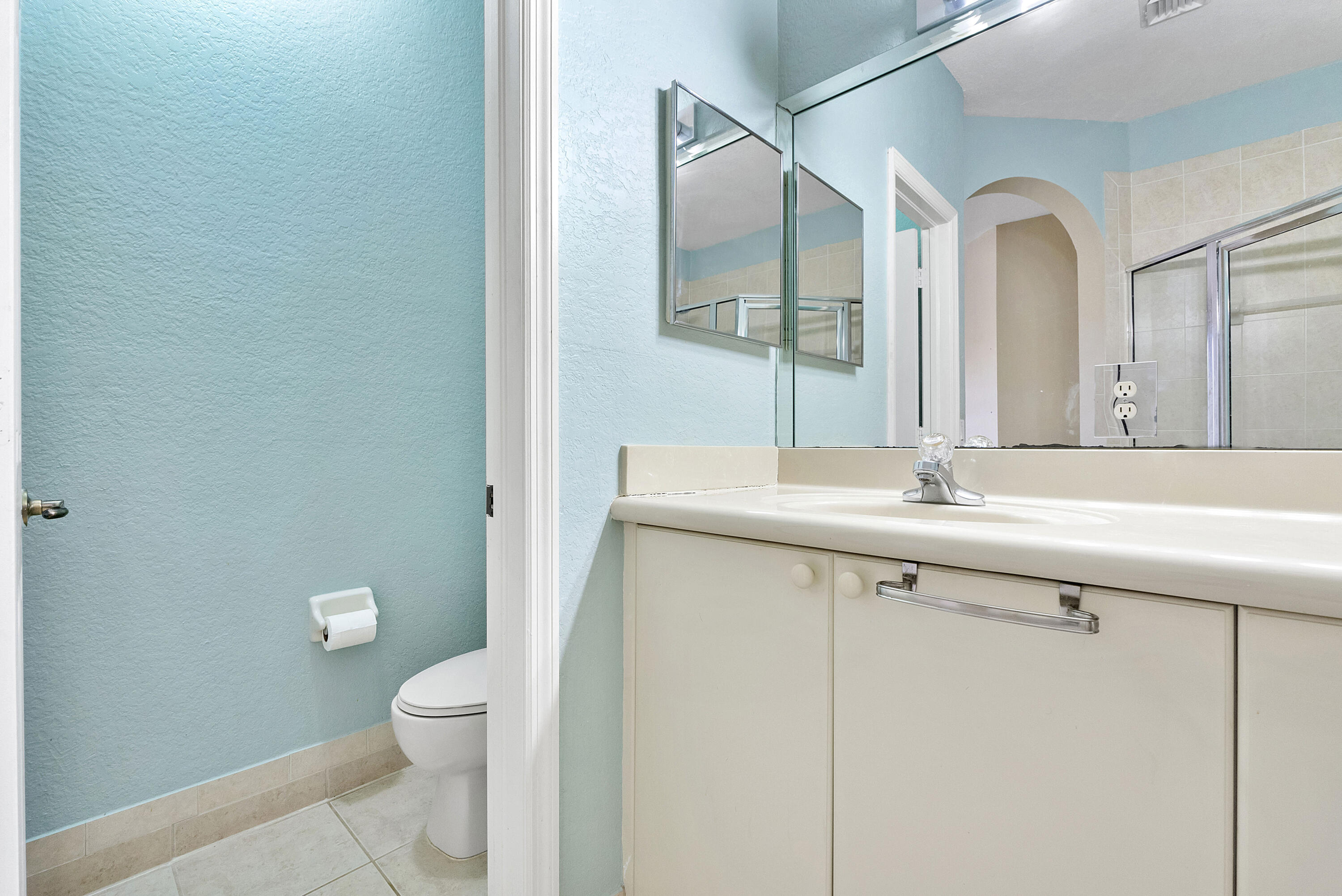 13743 Southwest 116th Terrace Miami, FL 33186 - Photo 23 of 44 13743 Sw 116th Terr_025