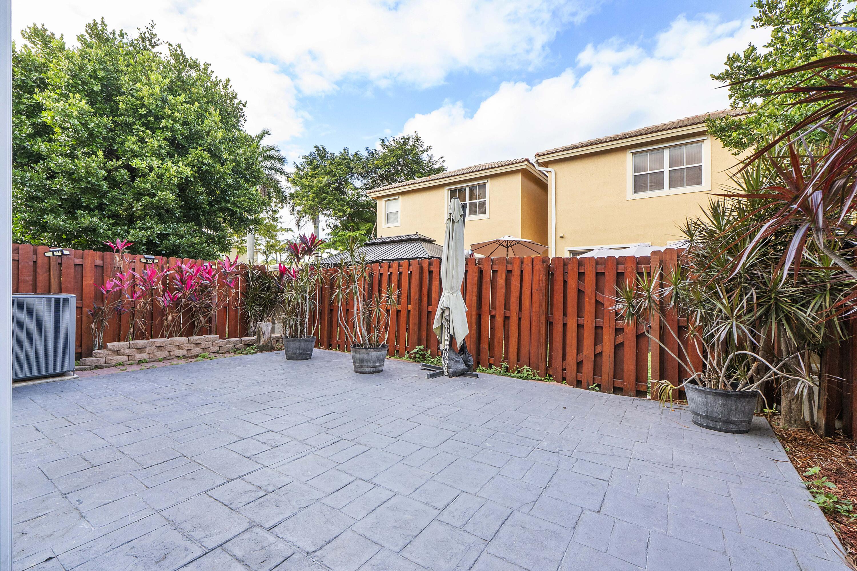 13743 Southwest 116th Terrace Miami, FL 33186 - Photo 36 of 44 13743 Sw 116th Terr_038