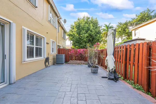 $575,000 | 13743 Southwest 116th Terrace, Miami, FL 33186