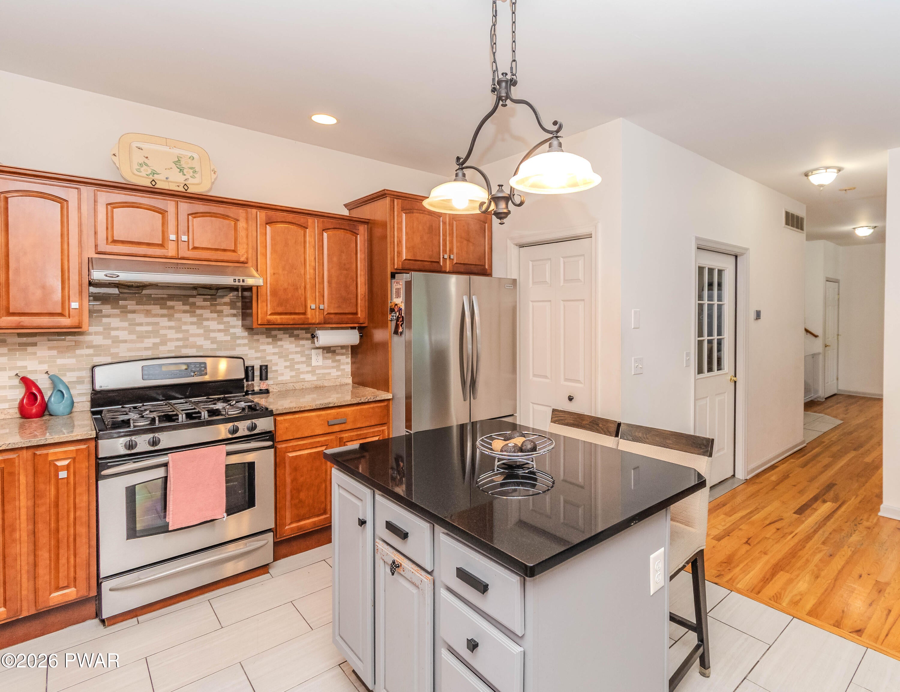 162 Oak Ridge Drive Milford, PA 18337 - Photo 6 of 54 Gallery Image 6