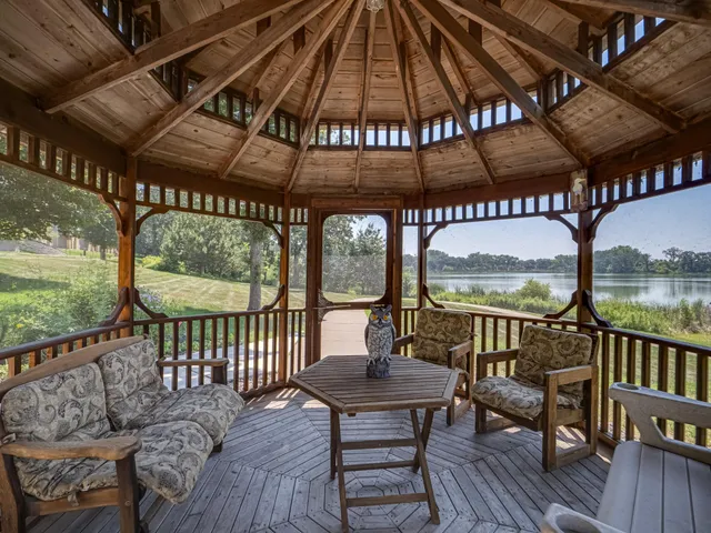 $291,000 | 1900 Rush Lake Trail, Unit 112, New Brighton, MN 55112