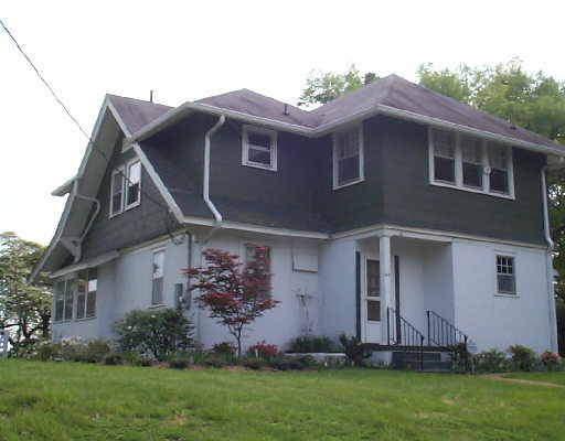 342 Whitehall Road Chattanooga, TN 37405 - Photo 1 of 1 Primary Photo
