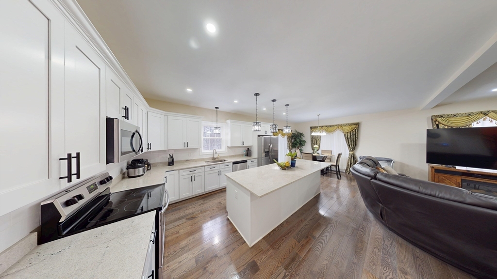 41 Modoc Street Worcester, MA 01604 - Photo 15 of 42