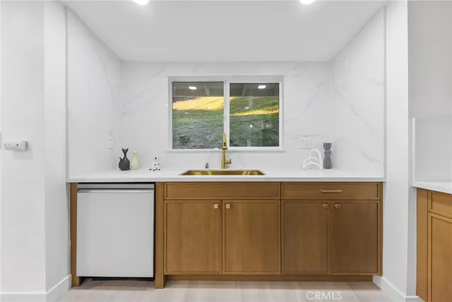 $698,800 | 261 Zenith Avenue, La Puente, CA 91744