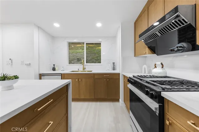 $698,800 | 261 Zenith Avenue, La Puente, CA 91744