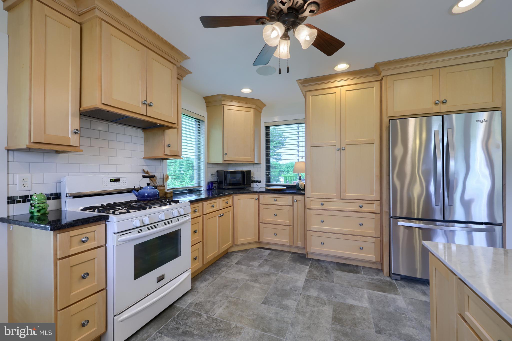 453 Frogtown Road Pequea, PA 17565 - Photo 14 of 43 Kitchen