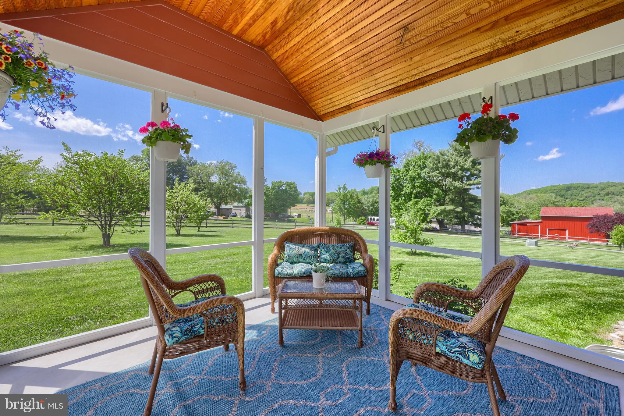 453 Frogtown Road Pequea, PA 17565 - Photo 6 of 43 Screened porch