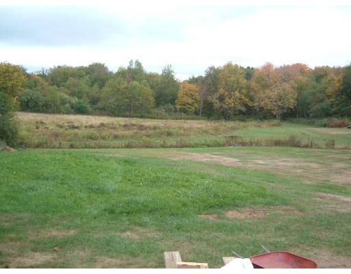 56 Farley Road Dudley, MA 01571 - Photo 2 of 4 Gallery Image 2