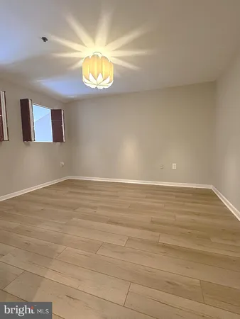 $2,900 | 1641 International Drive, Unit 418, McLean, VA 22102