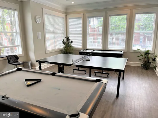 $2,900 | 1641 International Drive, Unit 418, McLean, VA 22102