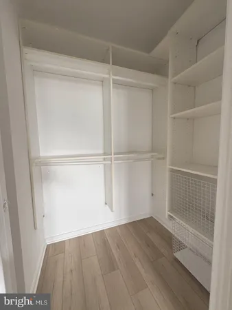 $2,900 | 1641 International Drive, Unit 418, McLean, VA 22102