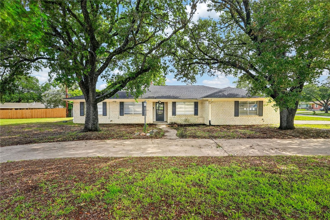 3501 Cavitt Avenue Bryan, TX 77801 - Photo 1 of 40