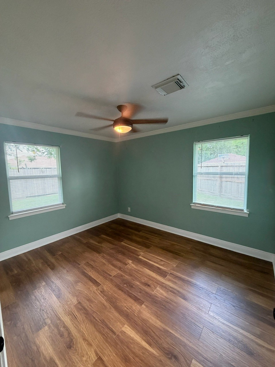 1432 Butler Drive Pasadena, TX 77502 - Photo 3 of 14